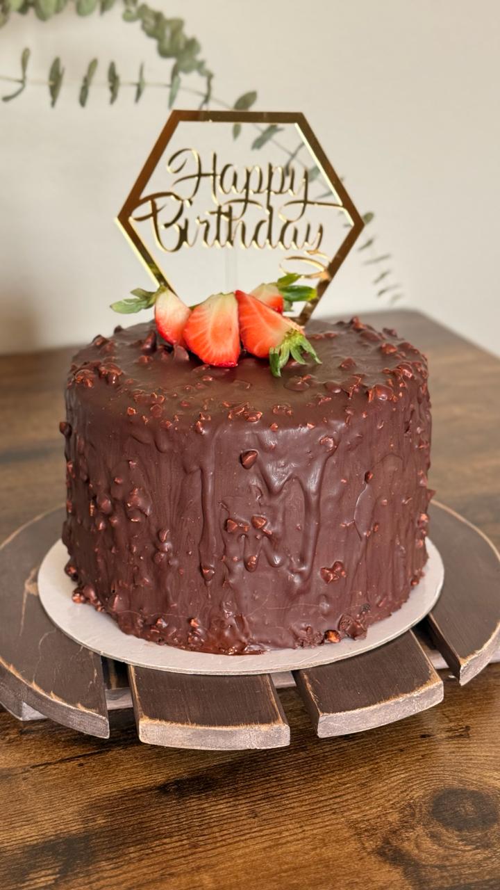 Custom cake creation 6 by La La Sweett