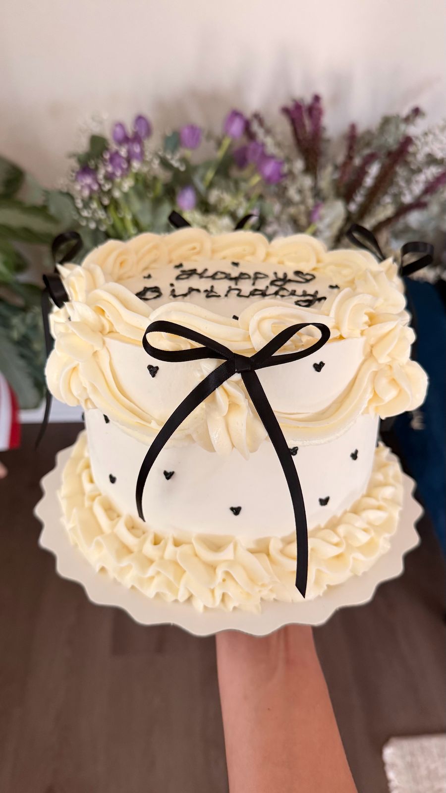 Custom cake creation 19 by La La Sweett